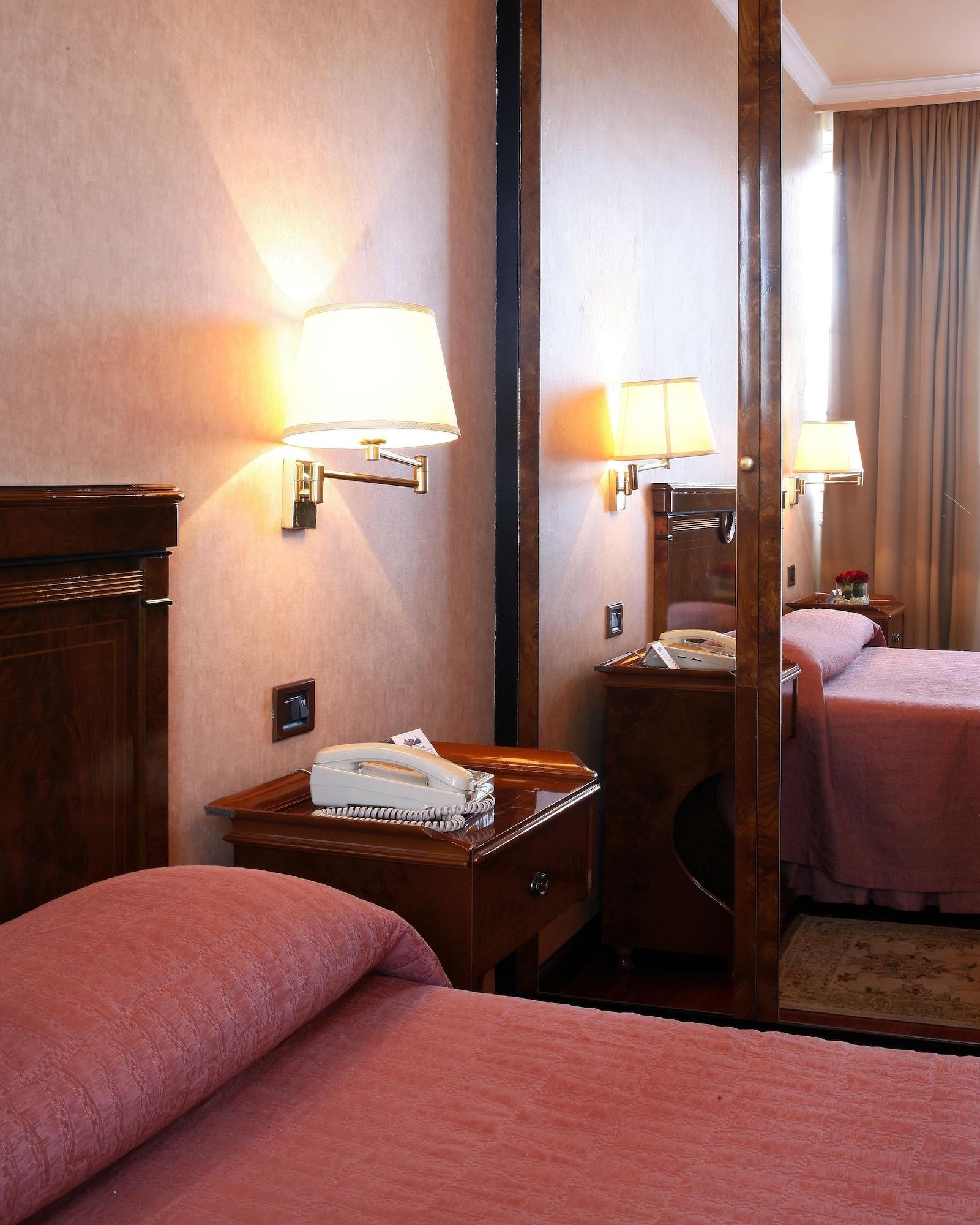 Alcomar 3*