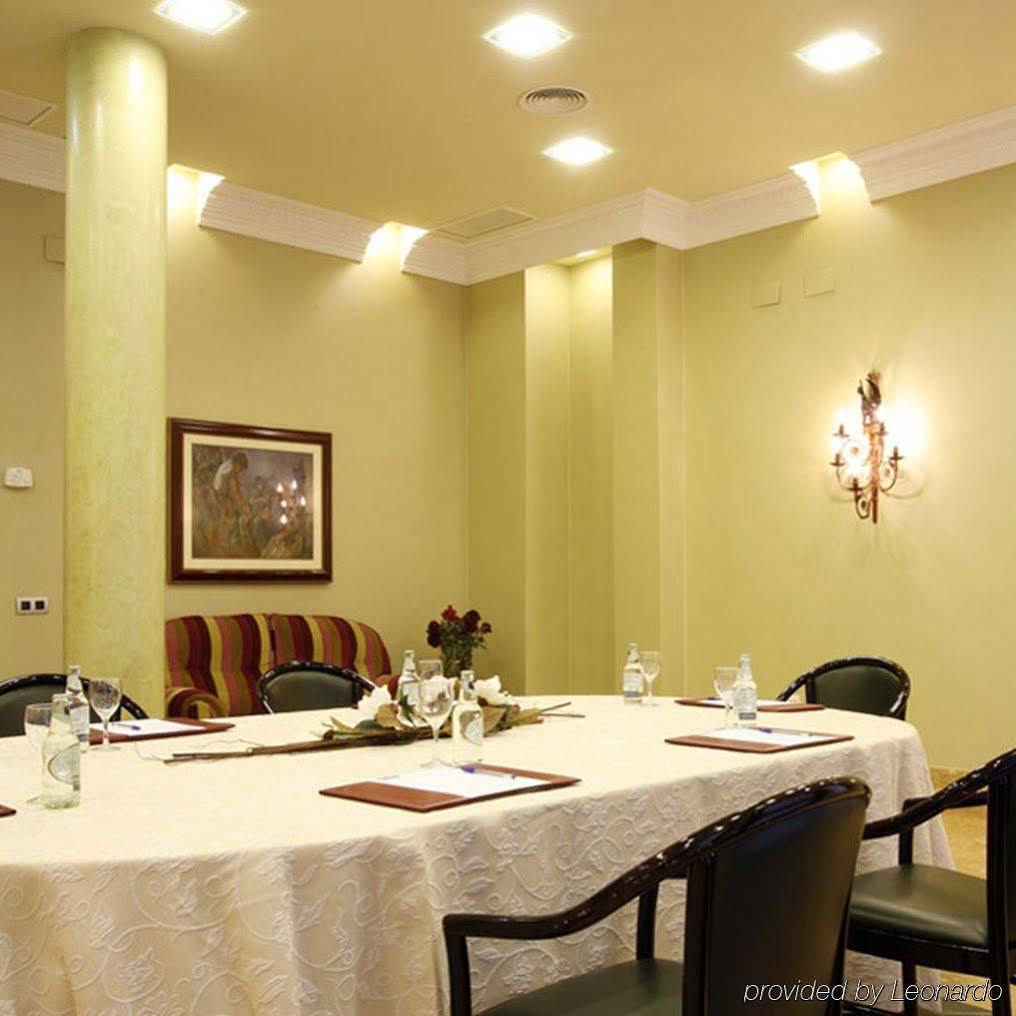 Alcomar Hotel 3*